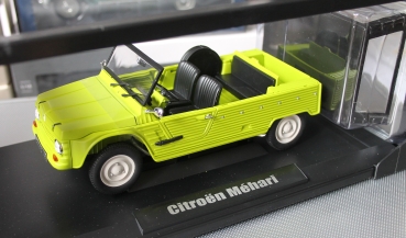 NOREV: Citroën Méhari vert tibesti (1:18) in Original Citroën Karton